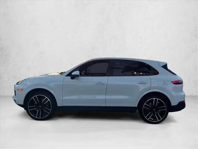 2023 Porsche Cayenne Platinum Edition
