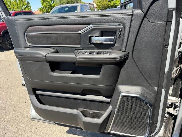 2026 Ram 2500 Laramie Crew Cab 4x4 64 Box