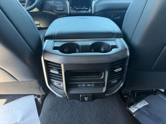 2026 Ram 2500 Laramie Crew Cab 4x4 64 Box
