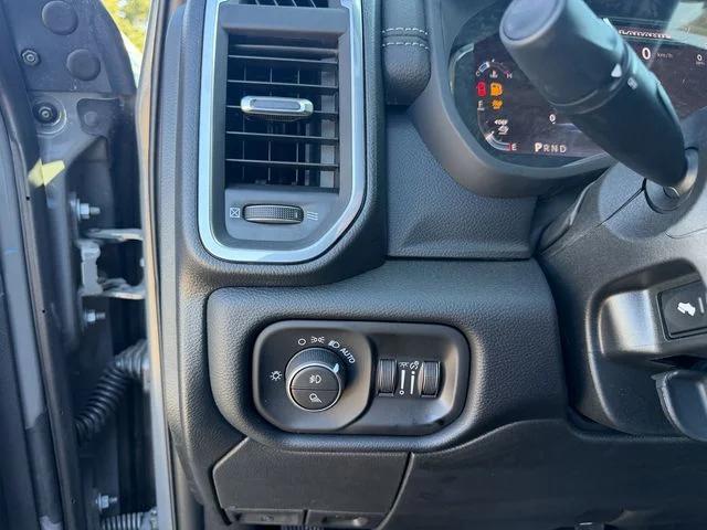 2026 Ram 3500 Laramie Crew Cab 4x4 64 Box