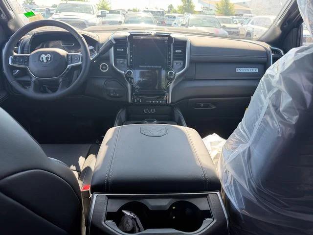 2026 Ram 3500 Laramie Crew Cab 4x4 64 Box