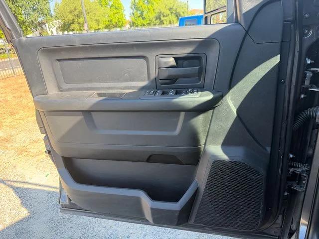 2026 Ram 2500 Black Express Crew Cab 4x4 64 Box