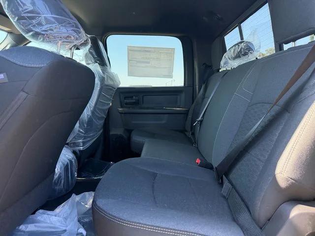 2026 Ram 2500 Black Express Crew Cab 4x4 64 Box