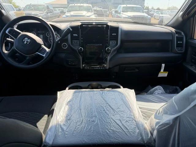 2026 Ram 2500 Black Express Crew Cab 4x4 64 Box
