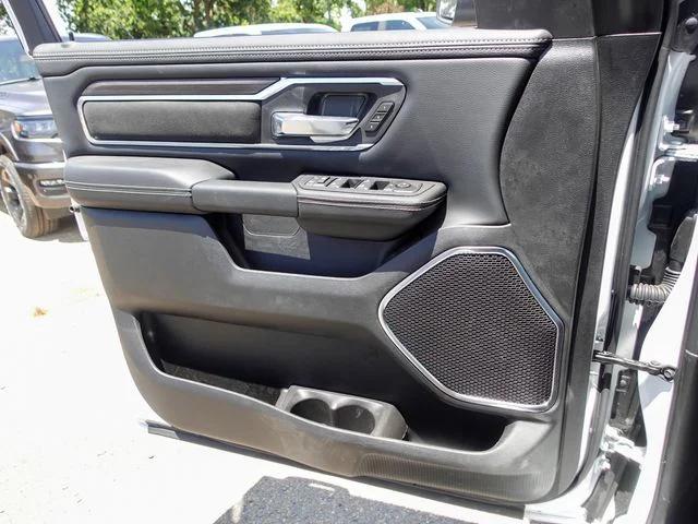 2026 Ram 1500 Laramie Crew Cab 4x4 57 Box