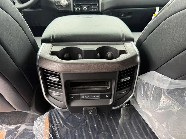 2026 Ram 1500 Laramie Crew Cab 4x4 57 Box