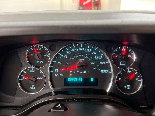2025 Chevrolet Express Passenger RWD 3500 Extended Wheelbase LT