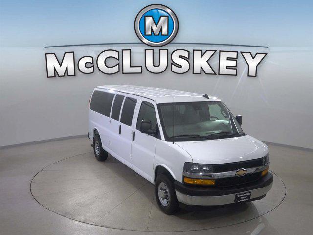 2025 Chevrolet Express Passenger RWD 3500 Extended Wheelbase LT