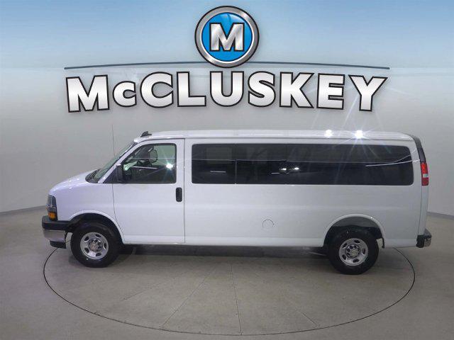 2025 Chevrolet Express Passenger RWD 3500 Extended Wheelbase LT
