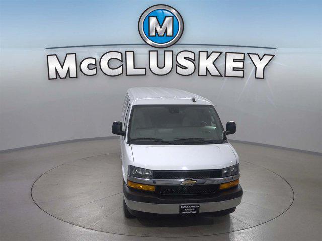 2025 Chevrolet Express Passenger RWD 3500 Extended Wheelbase LT