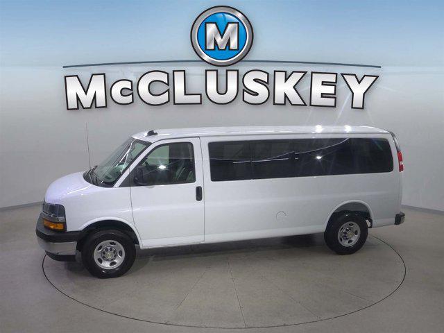 2025 Chevrolet Express Passenger RWD 3500 Extended Wheelbase LT