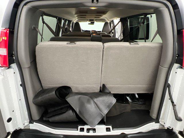 2025 Chevrolet Express Passenger RWD 3500 Extended Wheelbase LT