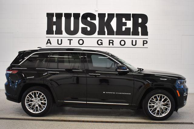 2023 Jeep Grand Cherokee Summit for sale in Lincoln, NE