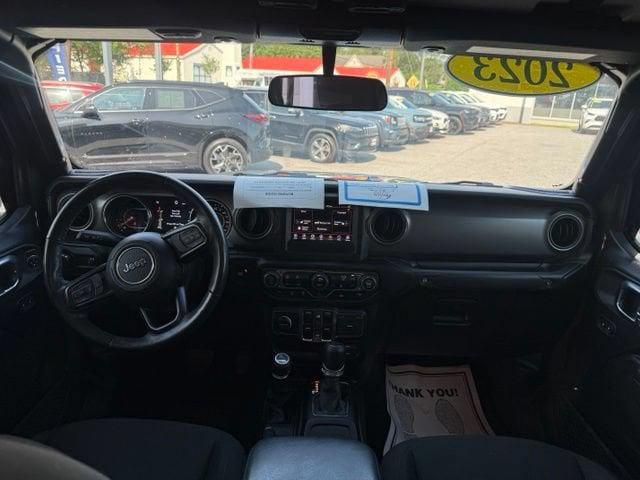 2023 Jeep Gladiator Willys 4x4 2023 Jeep Gladiator Willys 4x4