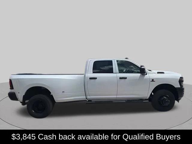 2026 RAM Ram 3500 RAM 3500 TRADESMAN CREW CAB 4X4 8 BOX
