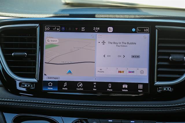 2027 Chrysler Pacifica Limited