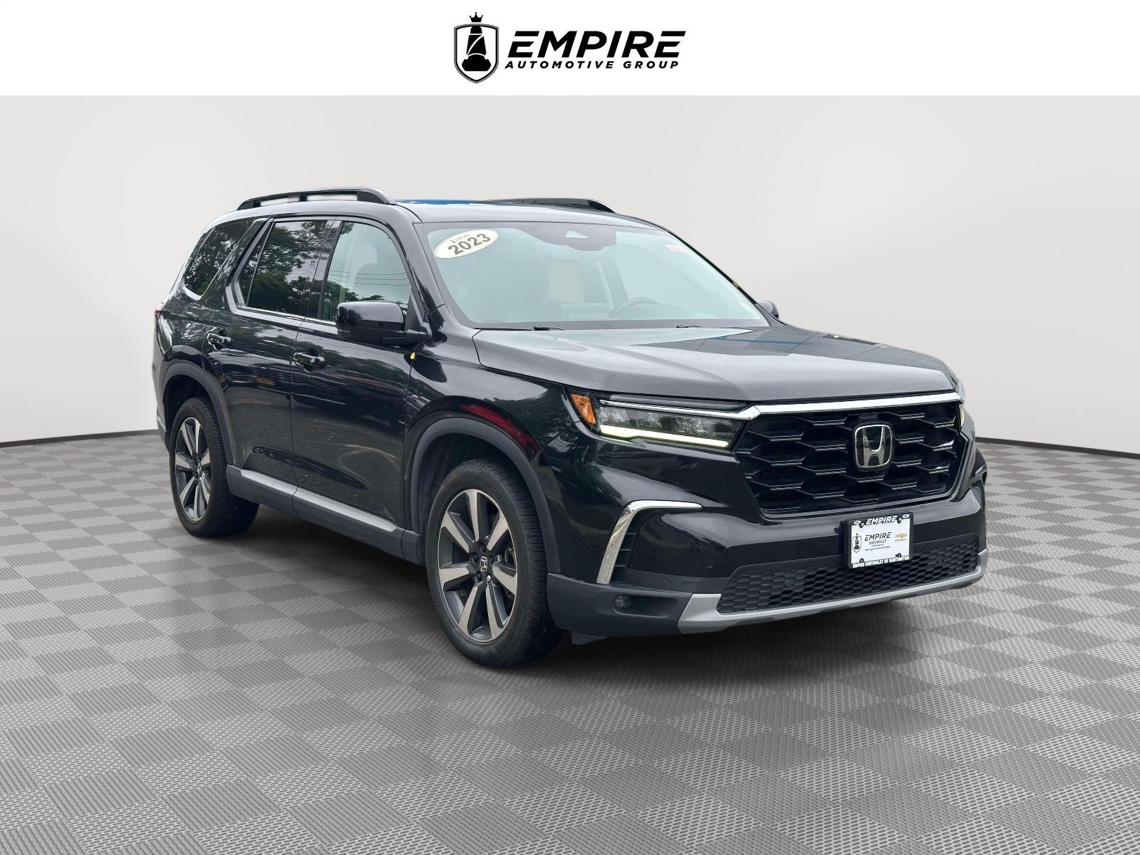 2023 Honda Pilot Touring AWD