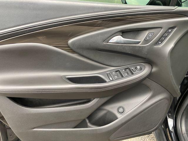 2020 Buick Envision FWD Essence