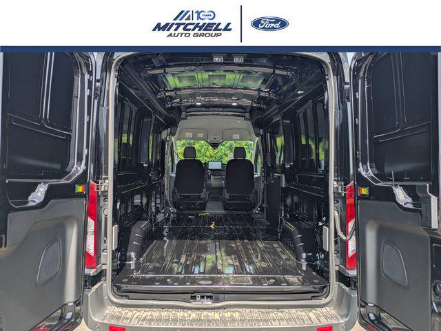 2026 Ford Transit Cargo Van Medium Roof AWD Cargo Van