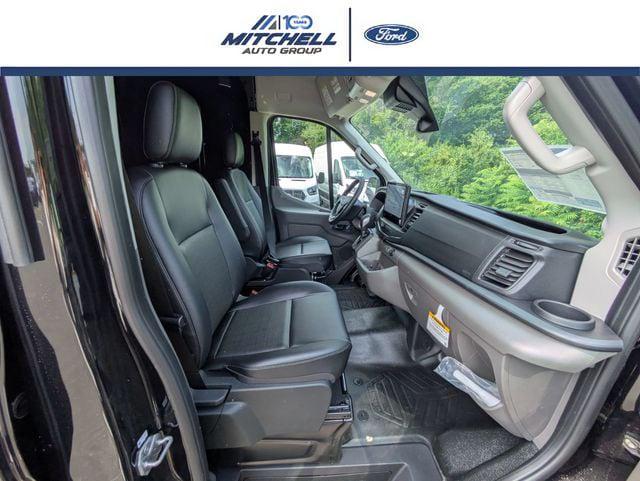 2026 Ford Transit Cargo Van Medium Roof AWD Cargo Van