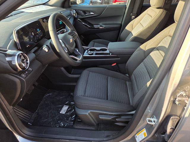 2027 Chevrolet Equinox LT - Photo 6