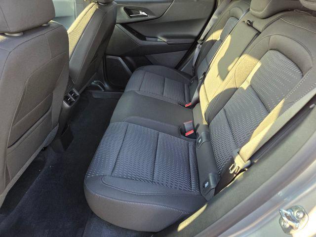 2027 Chevrolet Equinox LT - Photo 7