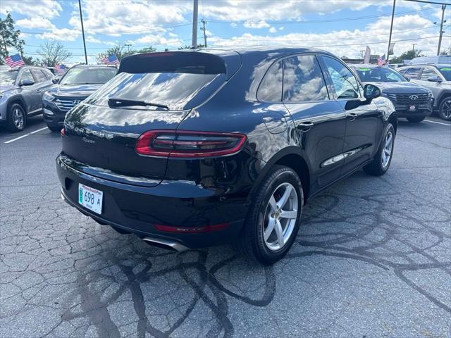 2017 Porsche Macan Base