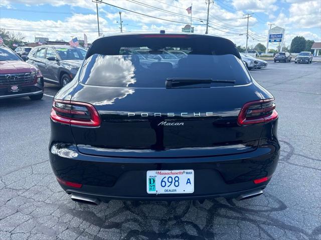 2017 Porsche Macan Base