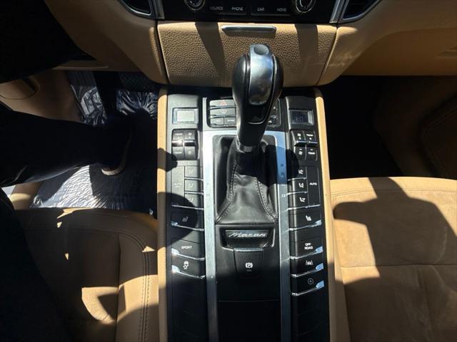 2017 Porsche Macan Base