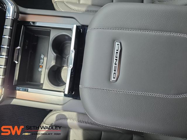 2026 GMC Yukon 4WD Denali