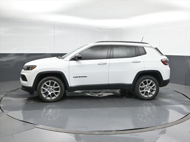 2022 Jeep Compass Latitude Lux 4x4