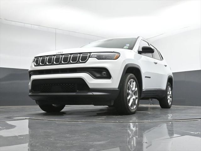 2022 Jeep Compass Latitude Lux 4x4