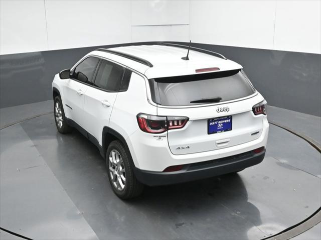 2022 Jeep Compass Latitude Lux 4x4