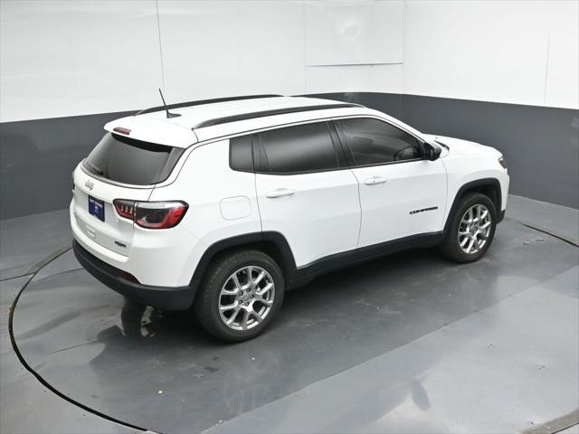 2022 Jeep Compass Latitude Lux 4x4