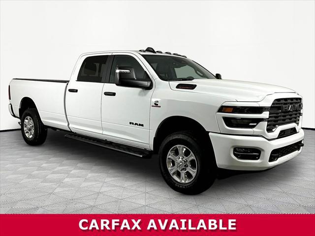 2025 Ram 3500 Big Horn Crew Cab 4x4 8' Box