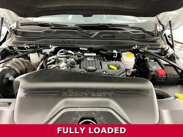 2025 Ram 3500 Big Horn Crew Cab 4x4 8' Box