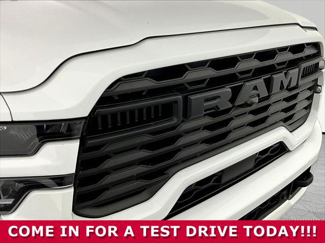 2025 Ram 3500 Big Horn Crew Cab 4x4 8' Box
