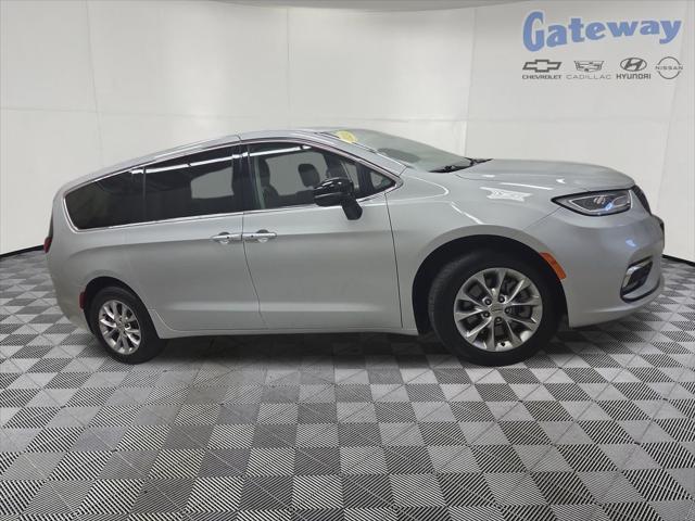 2024 Chrysler Pacifica Touring L AWD for sale in FARGO, ND