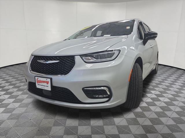 2024 Chrysler Pacifica Touring L AWD