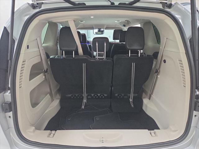 2024 Chrysler Pacifica Touring L AWD
