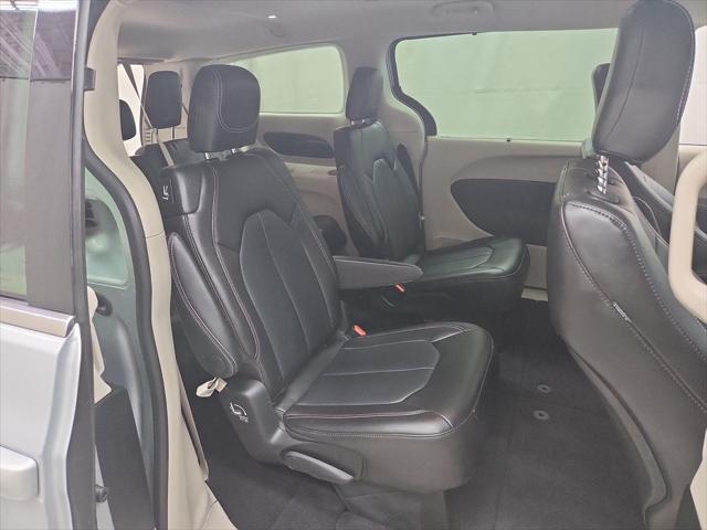 2024 Chrysler Pacifica Touring L AWD