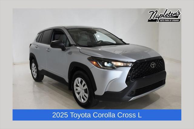 2025 Toyota Corolla Cross L for sale in URBANA, IL
