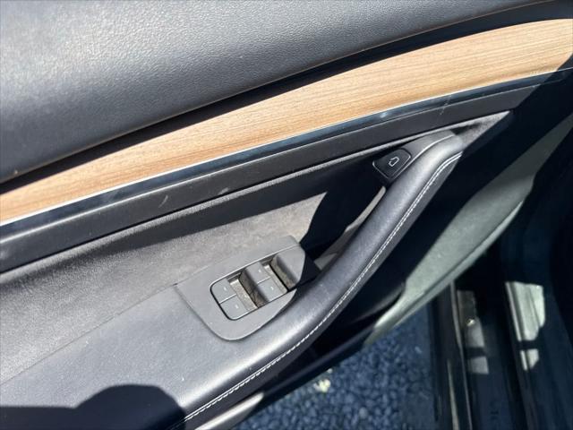 2021 Tesla Model 3 Standard Range Plus Rear-Wheel Drive