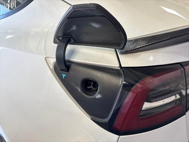2021 Tesla Model 3 Long Range Dual Motor All-Wheel Drive