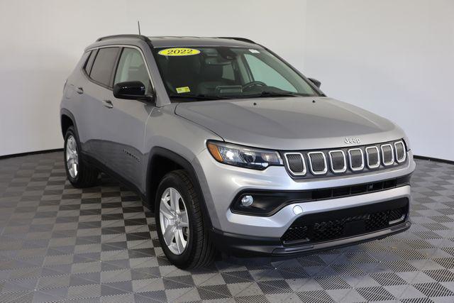 2022 Jeep Compass Latitude 4x4 for sale in JOHNSTON, RI