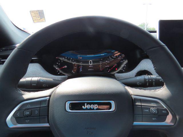 2024 Jeep Compass Latitude Lux FWD