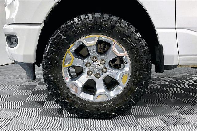 2022 Ram 1500 Big Horn Crew Cab 4x4 5'7" Box