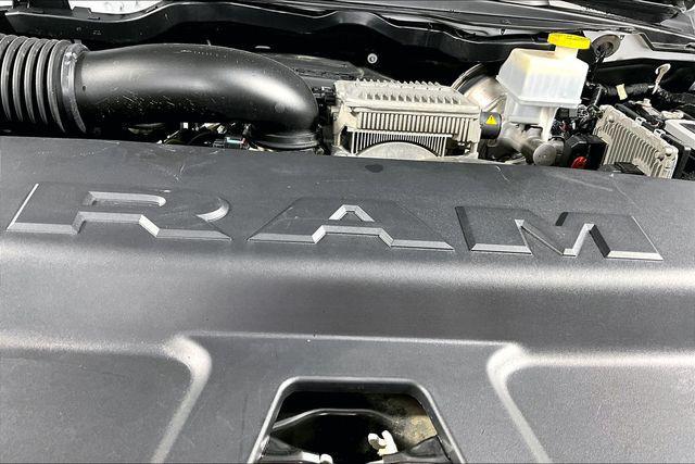 2022 Ram 1500 Big Horn Crew Cab 4x4 5'7" Box