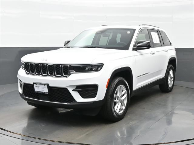 2023 Jeep Grand Cherokee Laredo X 4x4 for sale in BARTLETT, IL