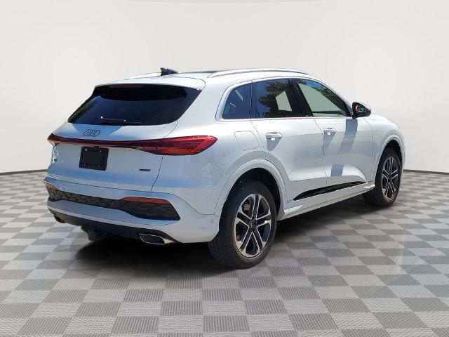 2025 Audi Q5 Premium TFSI quattro S tronic